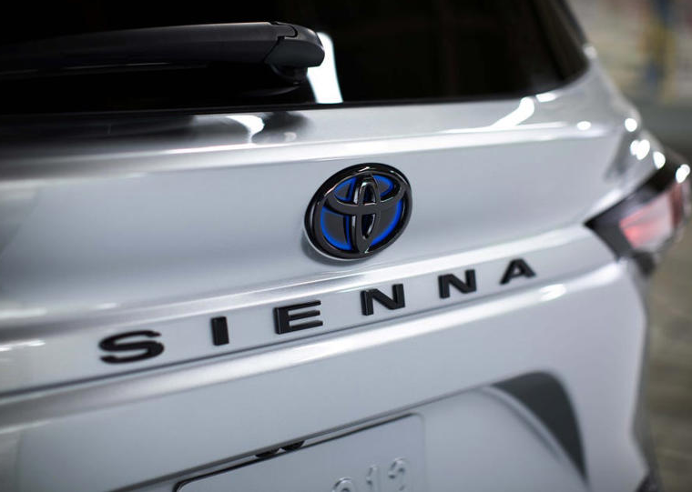 Toyota Sienna Special Edition