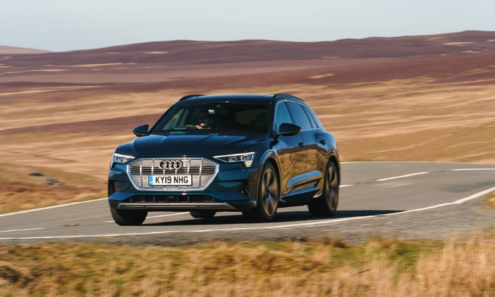 Audi присоединяется к подпискам Audi