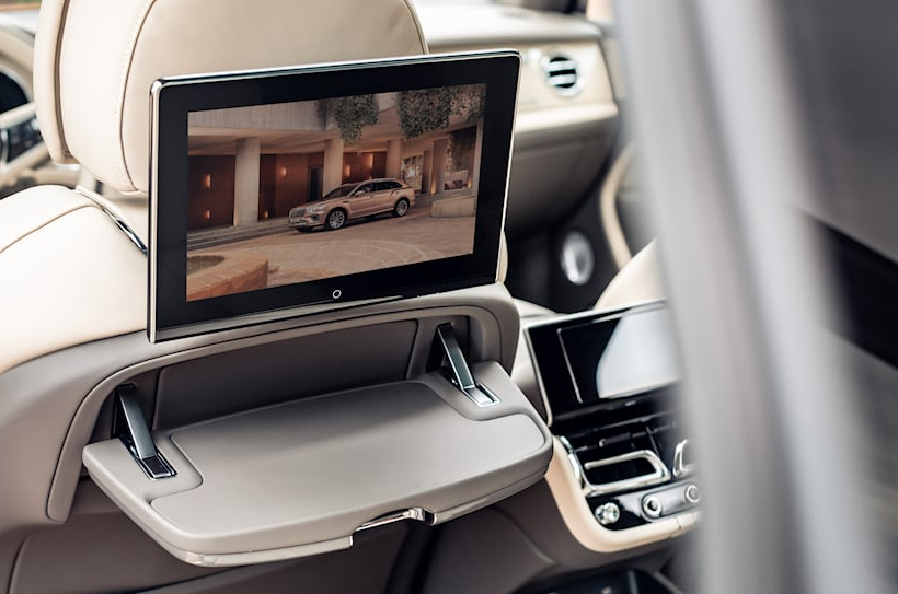 Bentley Bentayga: роскошь на колёсах, теперь с креслом первого класса! 646ыф45аы4654фы46аы65фа4
